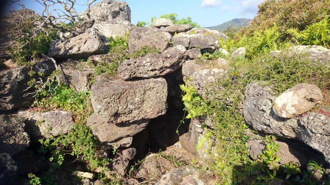 Nuraghe di Masullas - Nuraghe Monti Miana